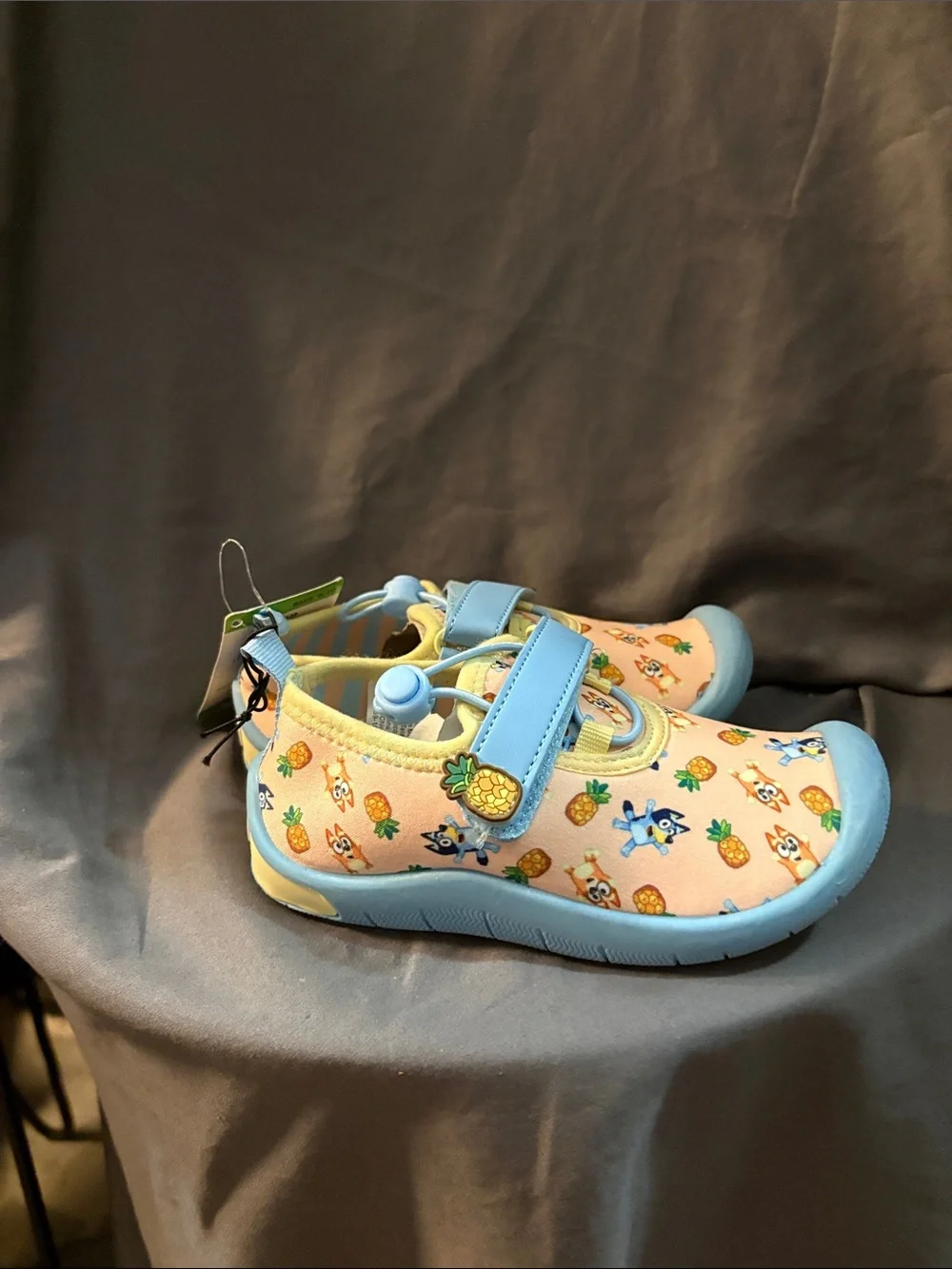 Kids Pineapple & Character Water Shoes - Peach and Light Blue NWT sku FDB Bluey